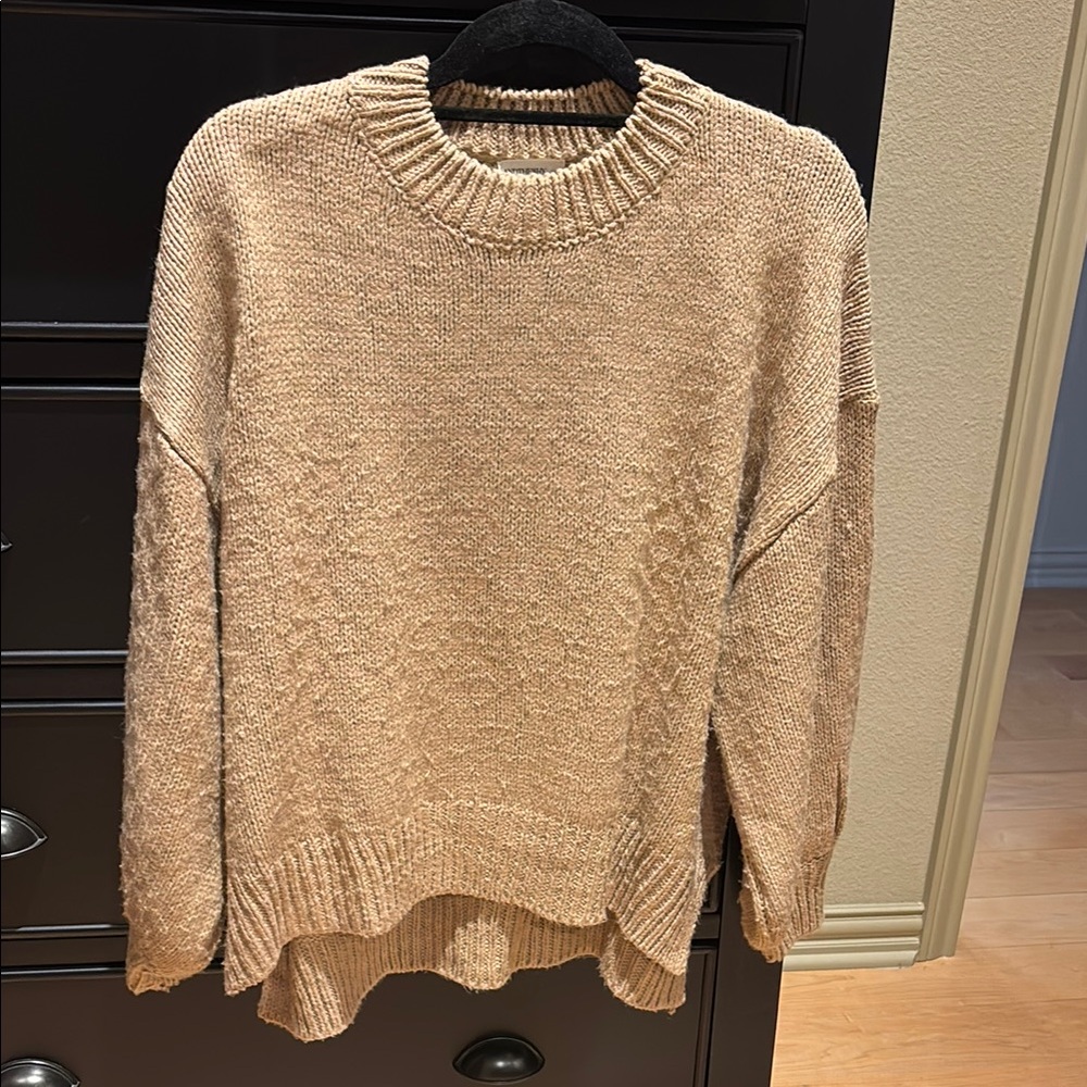 Beige oversized subtle print sweater